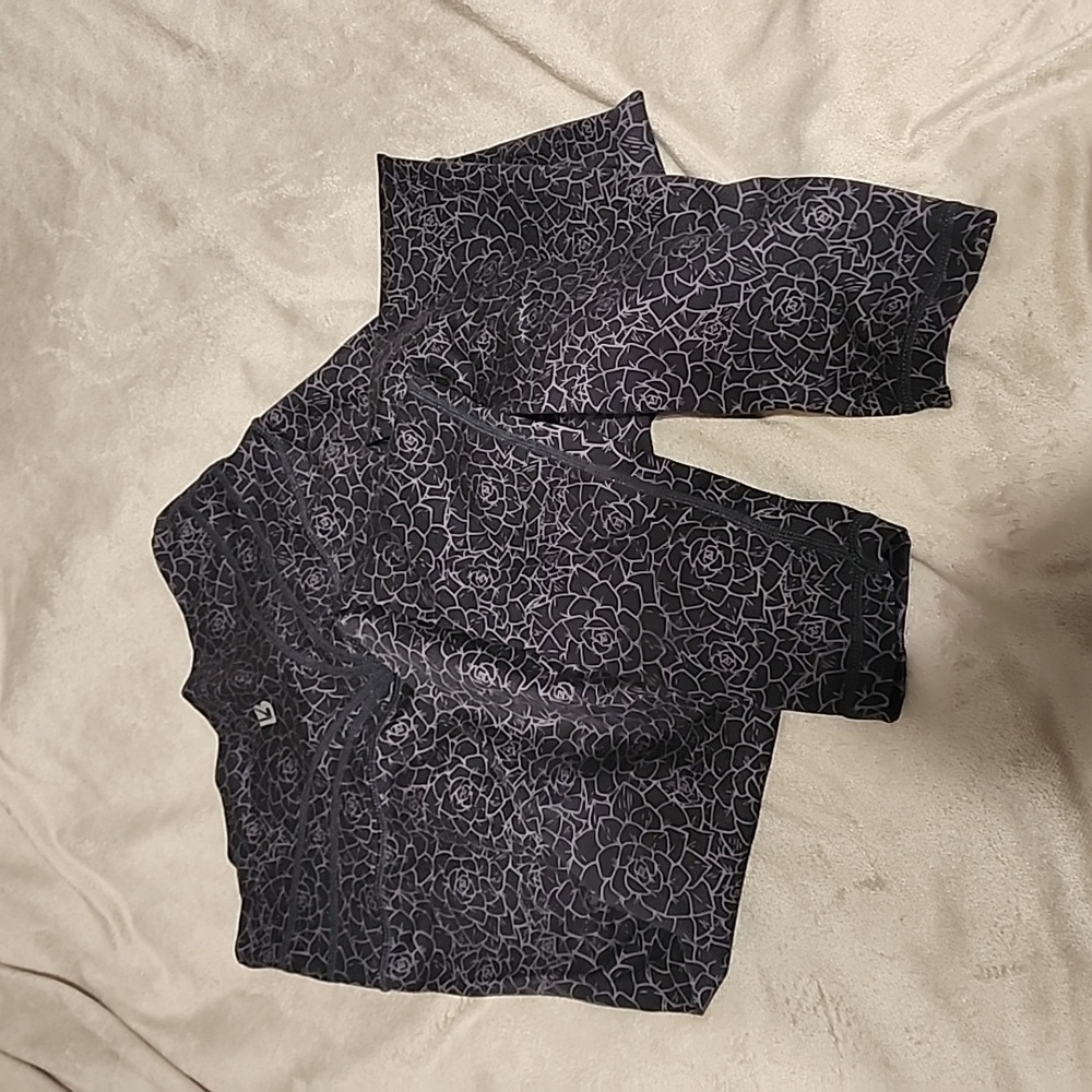 Buffbunny succulent leggings